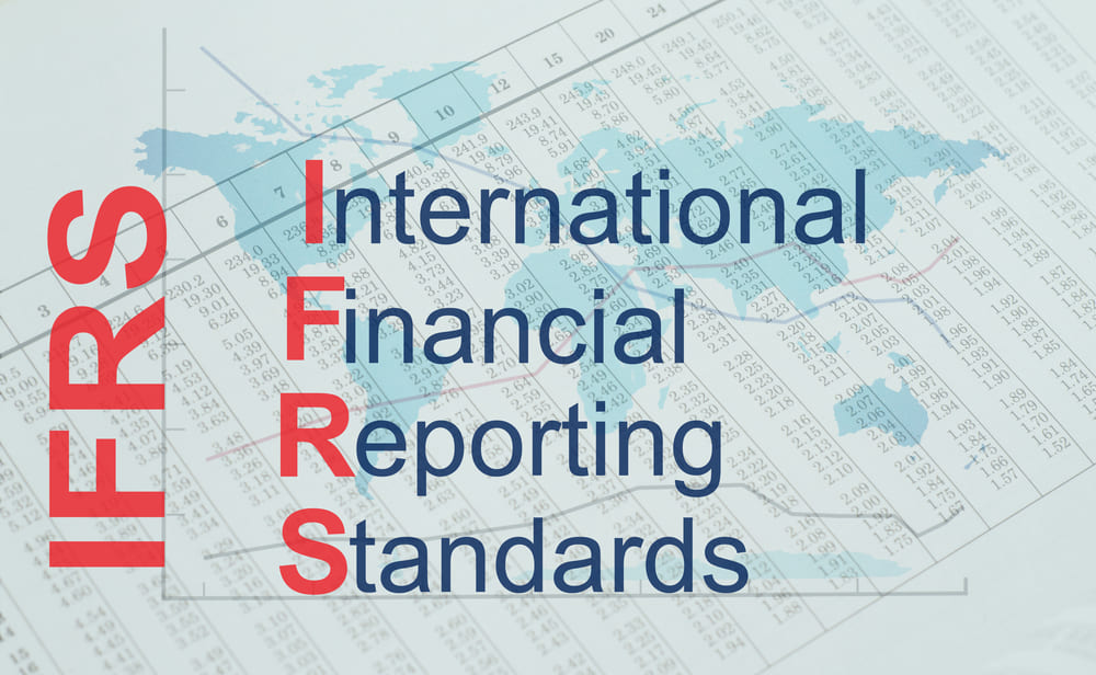 2023人気No.1の ビジネス IFRS（国際財務報告基準）に関する取組方針 