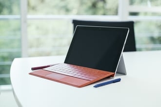 Surface Pro LTE モデルの活用