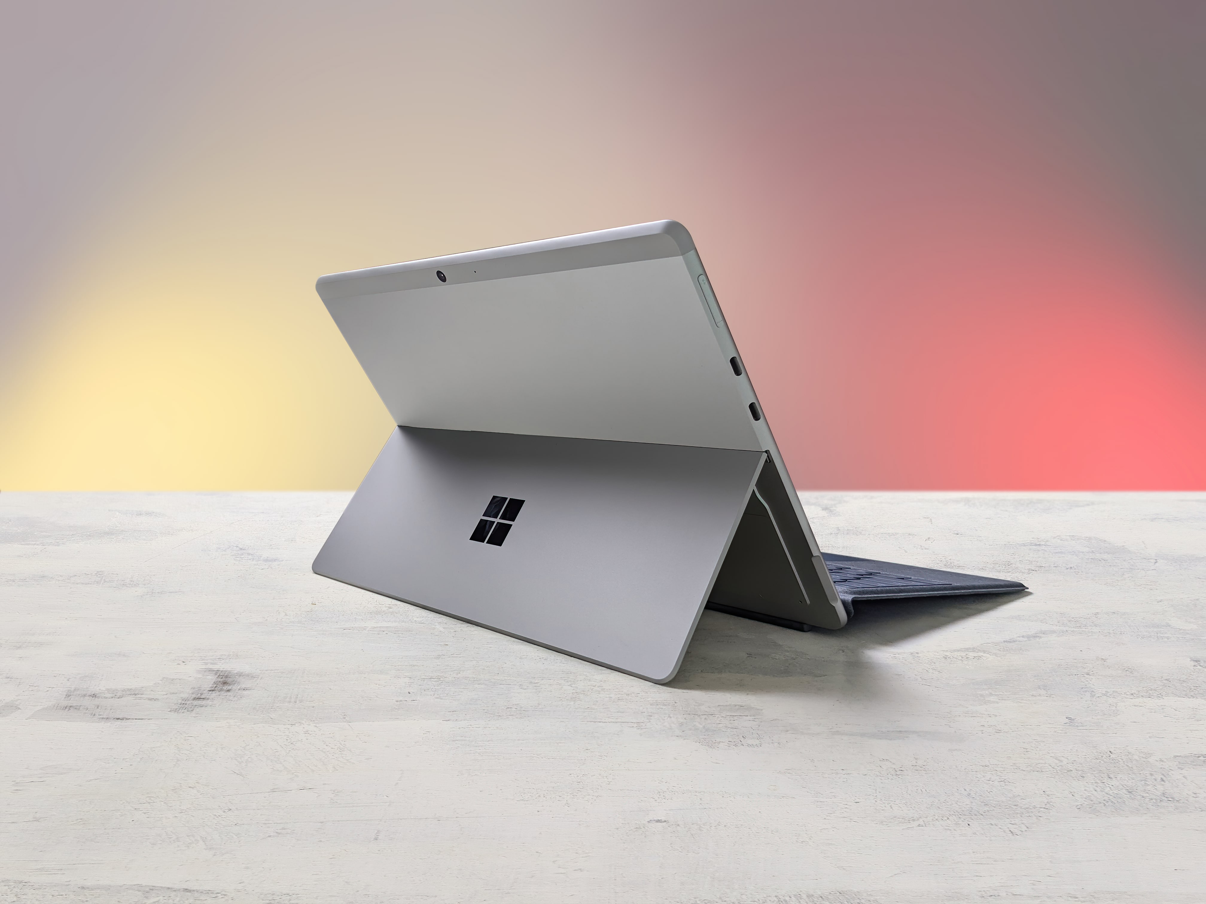 Surface Pro 6 2019年7月購入品